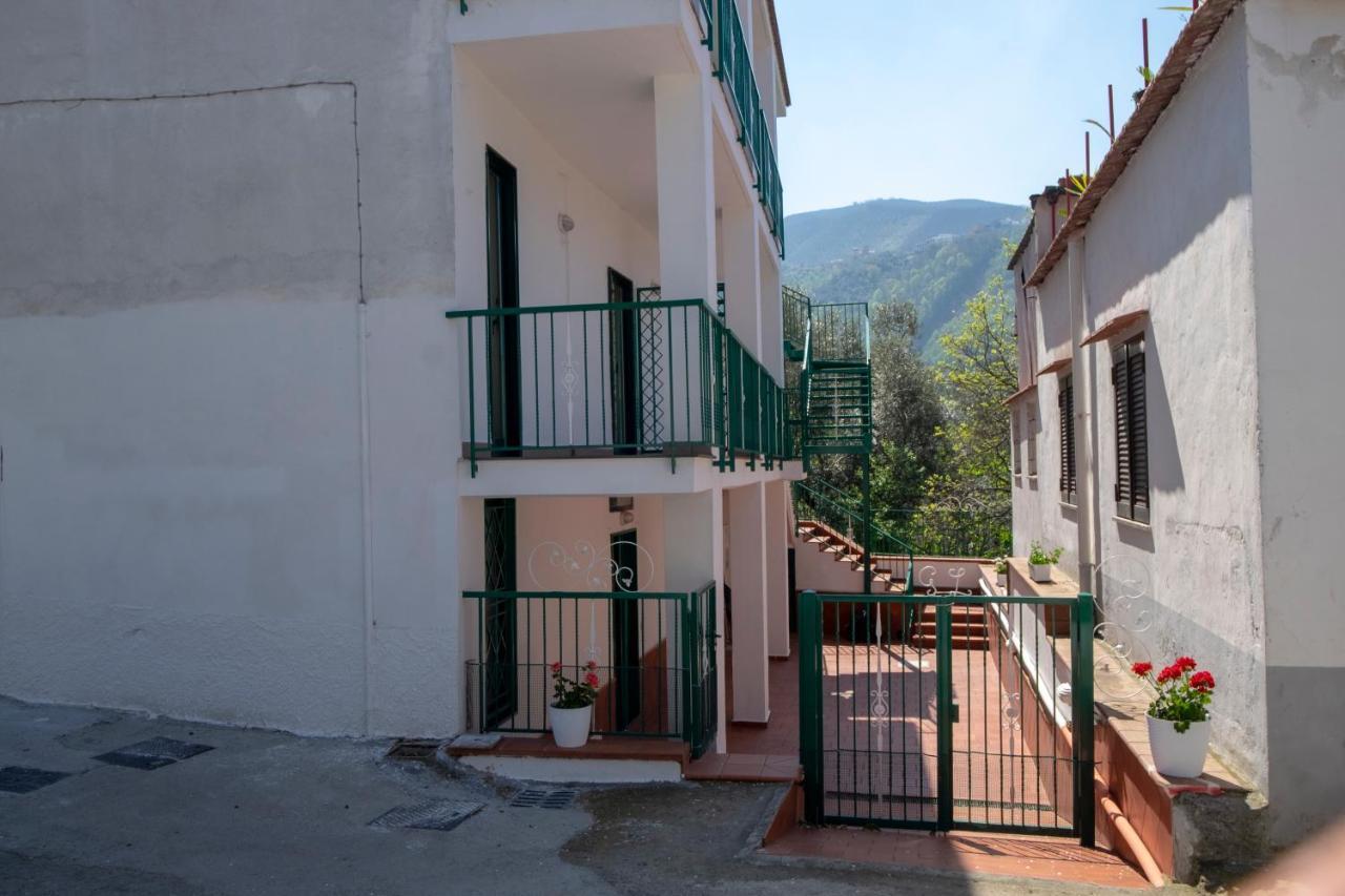 B&B Casa Vacanza Cioffi Vico Equense Exterior photo